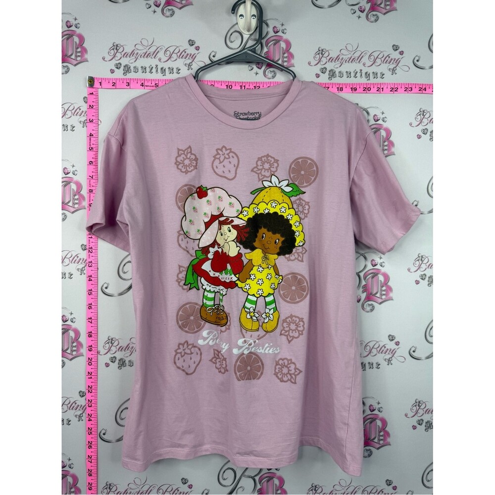 Strawberry Shortcake tshirt' Pink Besties Graphic Tee - Picture 1 of 10